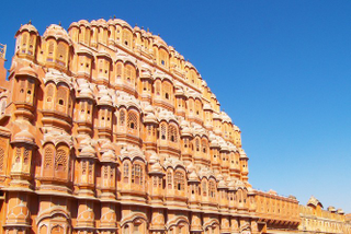 Illustration for article titled Facts that make Golden Triangle Tour more Popular in India